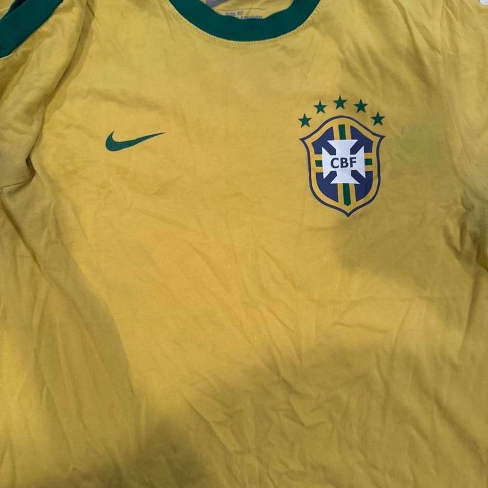Nike Brazil CBF Soccer T-Shirt Mens Medium Yellow Green Slim Fit Crew Neck